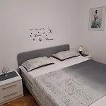 Double Seaview 게스트하우스 마카르스카