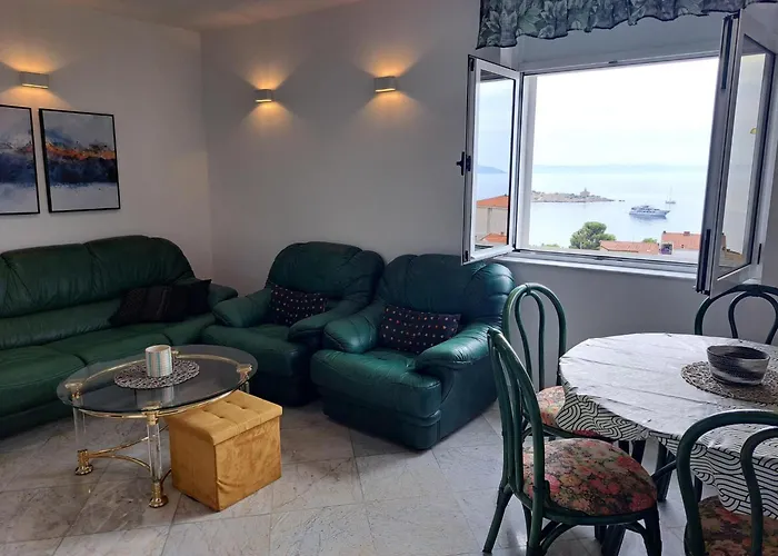 Konukevi Double Seaview Makarska